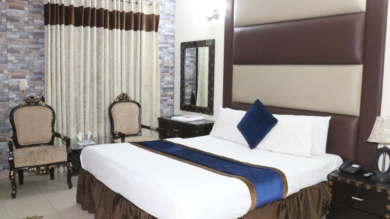 Hotel Tourist Inn Lahore Extérieur photo