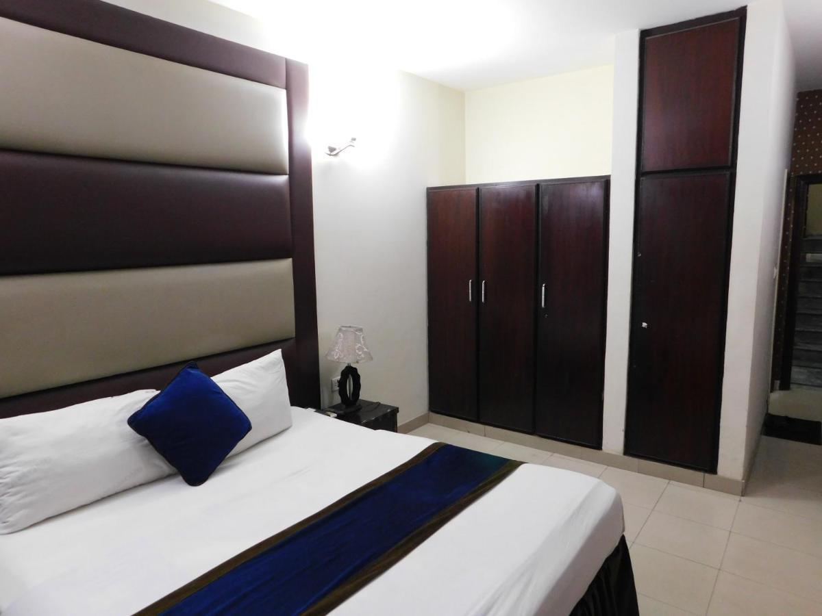 Hotel Tourist Inn Lahore Extérieur photo