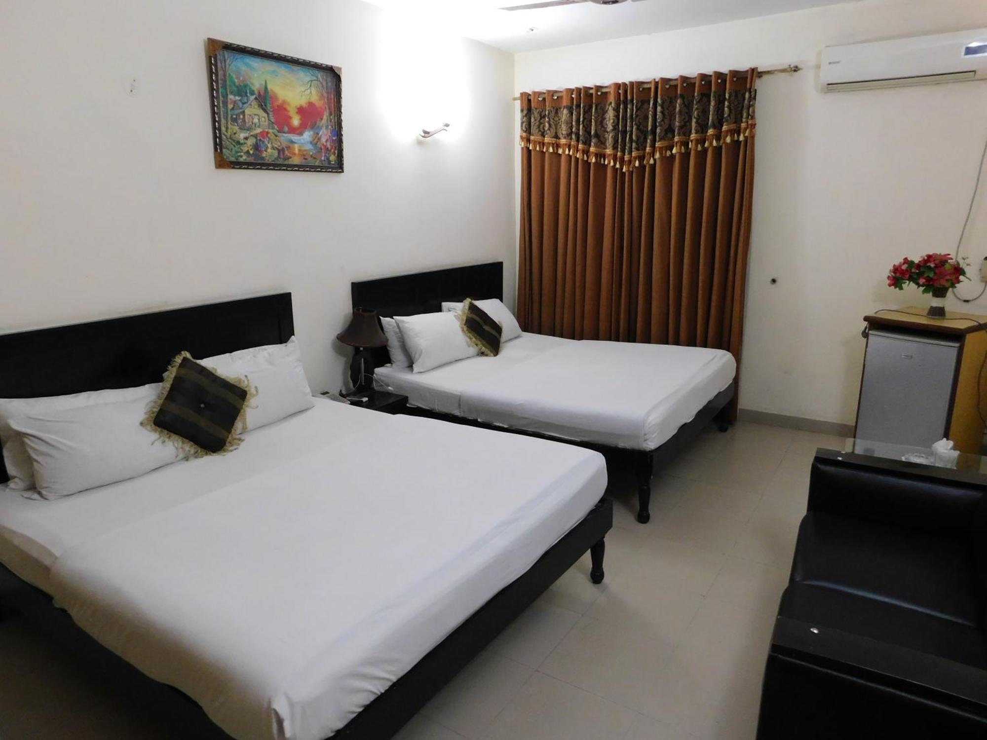 Hotel Tourist Inn Lahore Extérieur photo