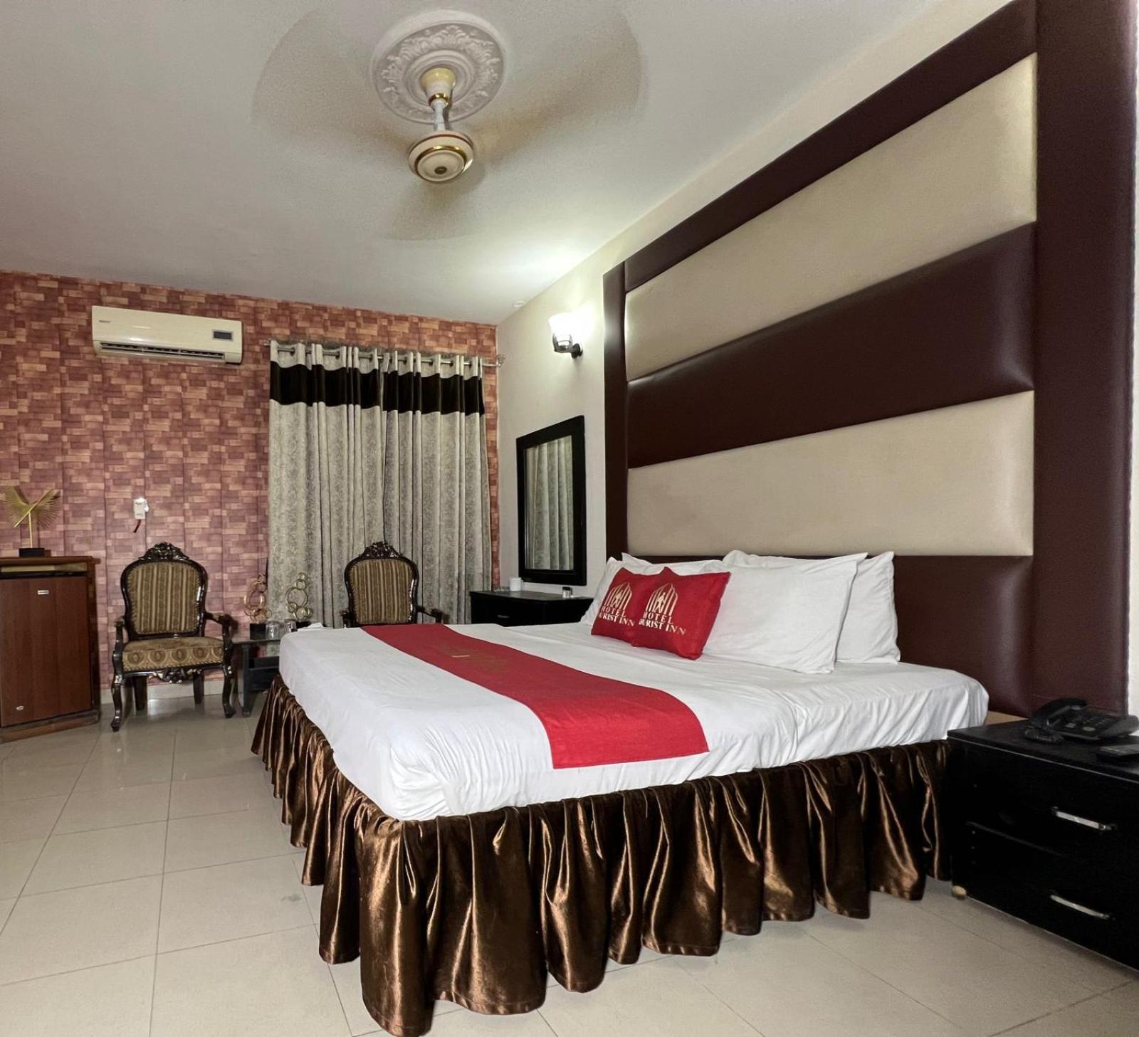 Hotel Tourist Inn Lahore Extérieur photo