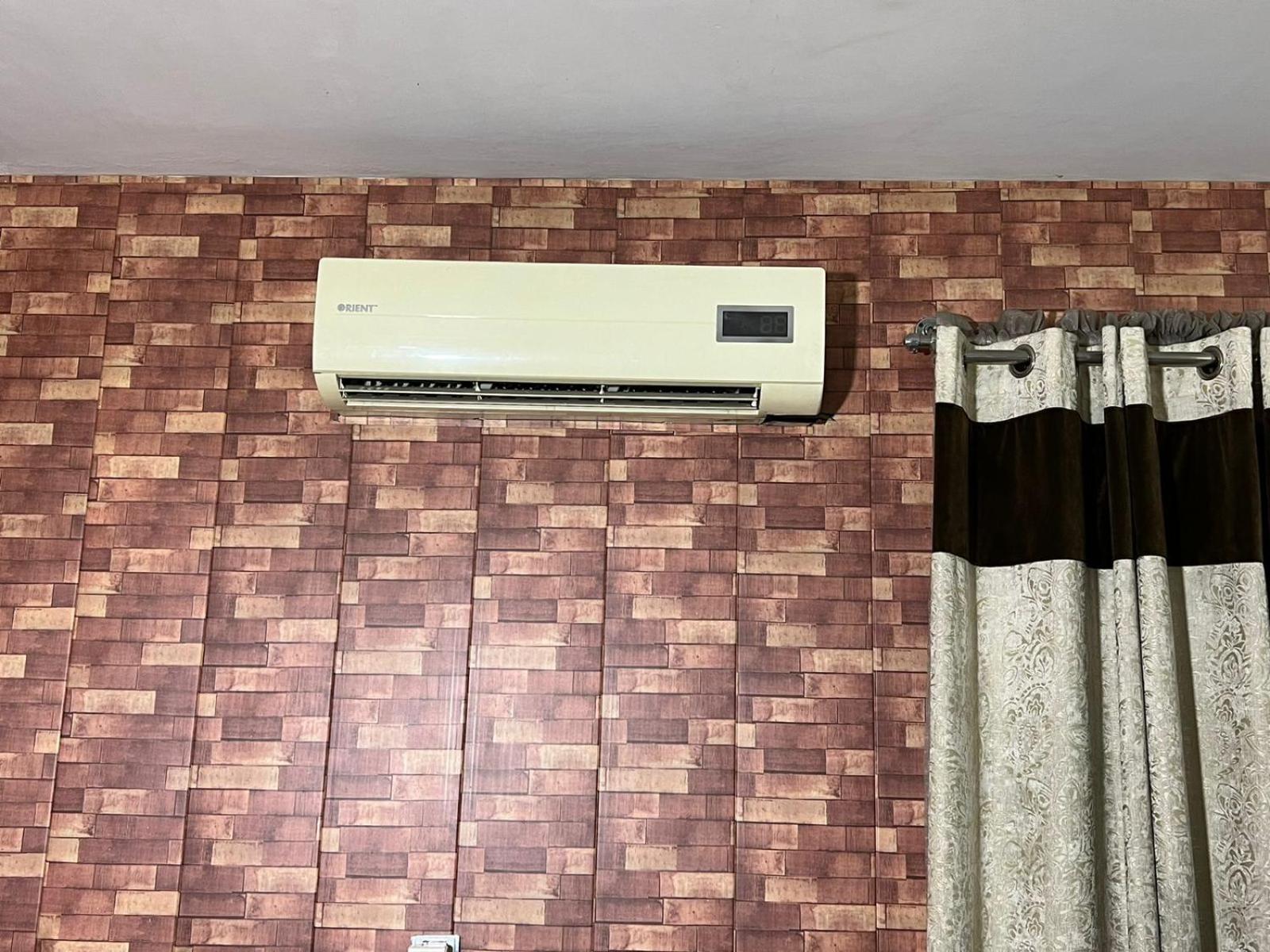 Hotel Tourist Inn Lahore Extérieur photo