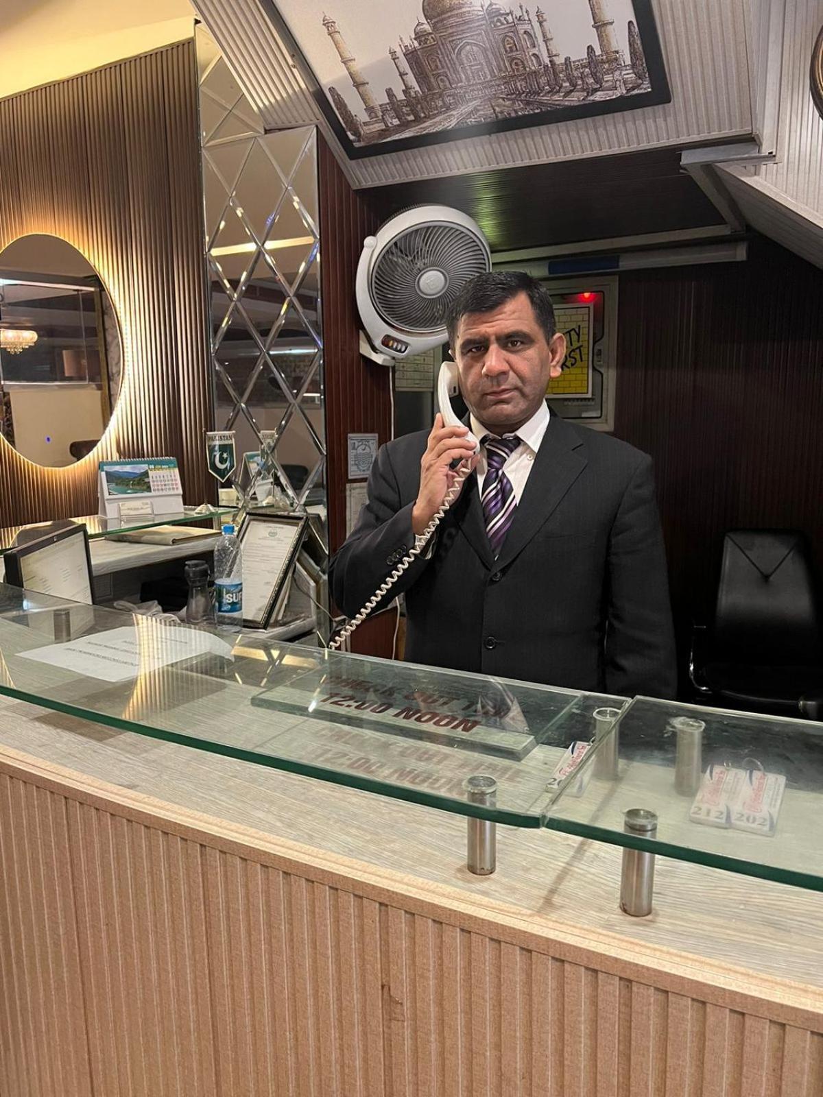 Hotel Tourist Inn Lahore Extérieur photo